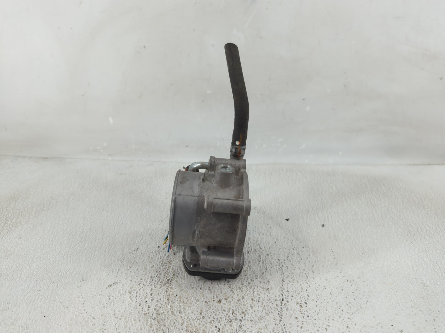 2017-2022 Subaru Impreza Throttle Body P/N:16112AA470 Fits Fits 2017 2018 2019 2020 2021 2022 OEM Used Auto Parts - Oemuseda