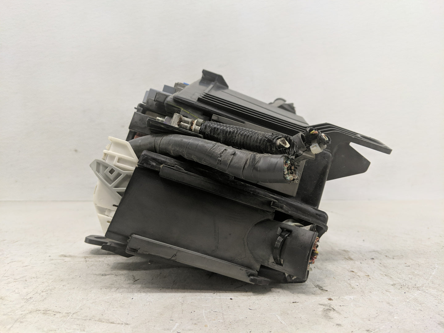 2017-2022 Subaru Impreza Fusebox Fuse Box Panel Relay Module Fits Fits 2017 2018 2019 2020 2021 2022 OEM Used Auto Parts - O