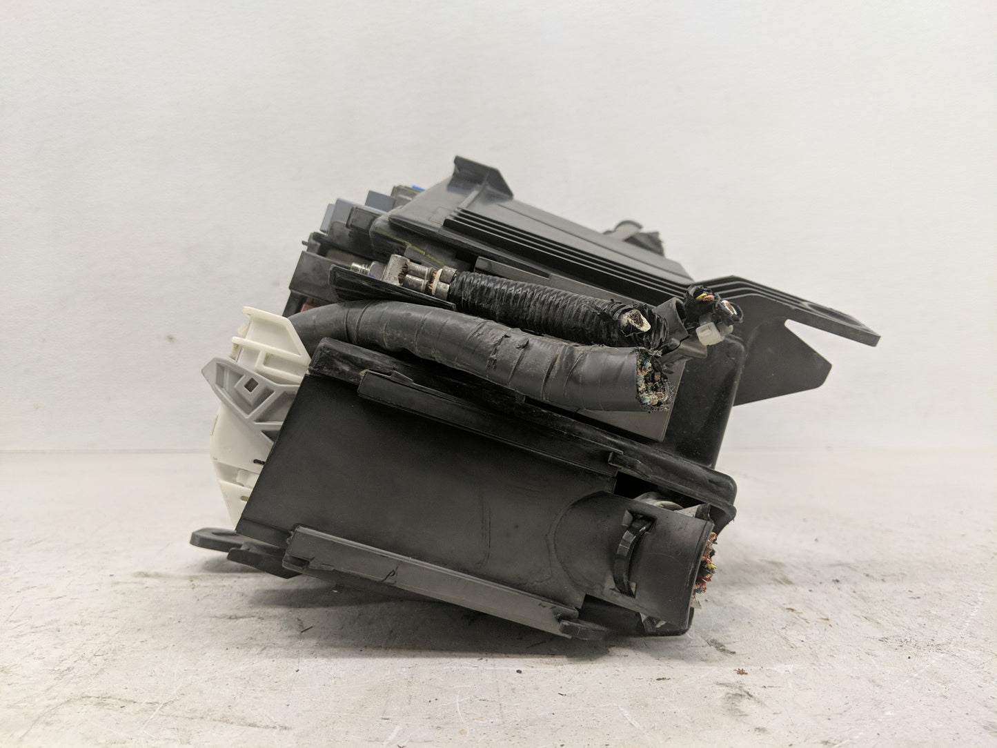 2017-2022 Subaru Impreza Fusebox Fuse Box Panel Relay Module Fits Fits 2017 2018 2019 2020 2021 2022 OEM Used Auto Parts - O