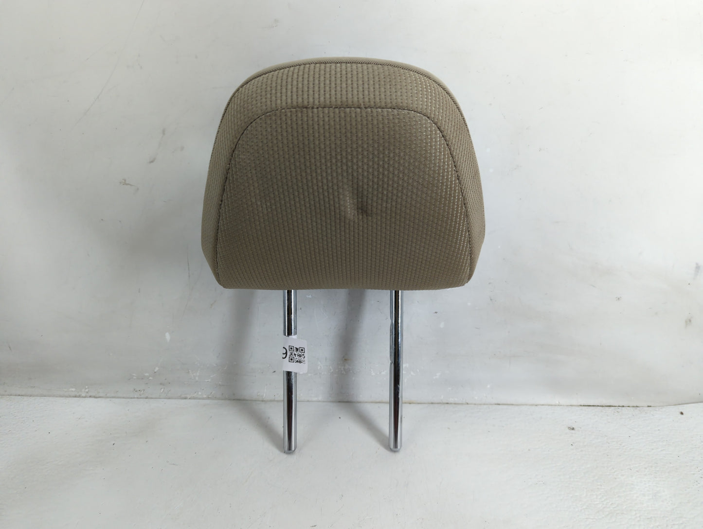 2019 Subaru Impreza Headrest Head Rest Rear Seat Fits OEM Used Auto Parts - Oemusedautoparts1.com