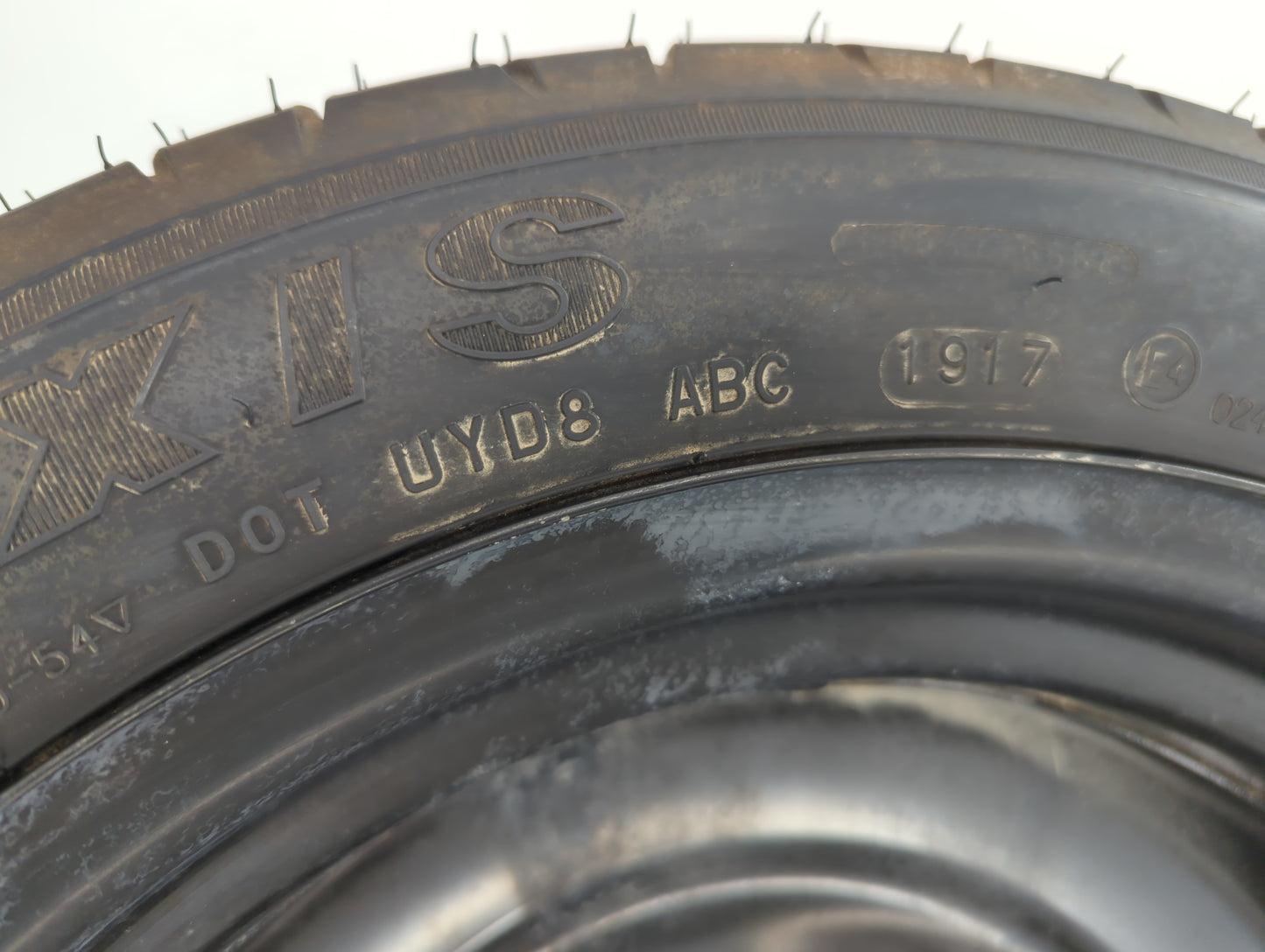 2017-2022 Subaru Impreza Spare Donut Tire Wheel Rim Oem - Oemusedautoparts1.com