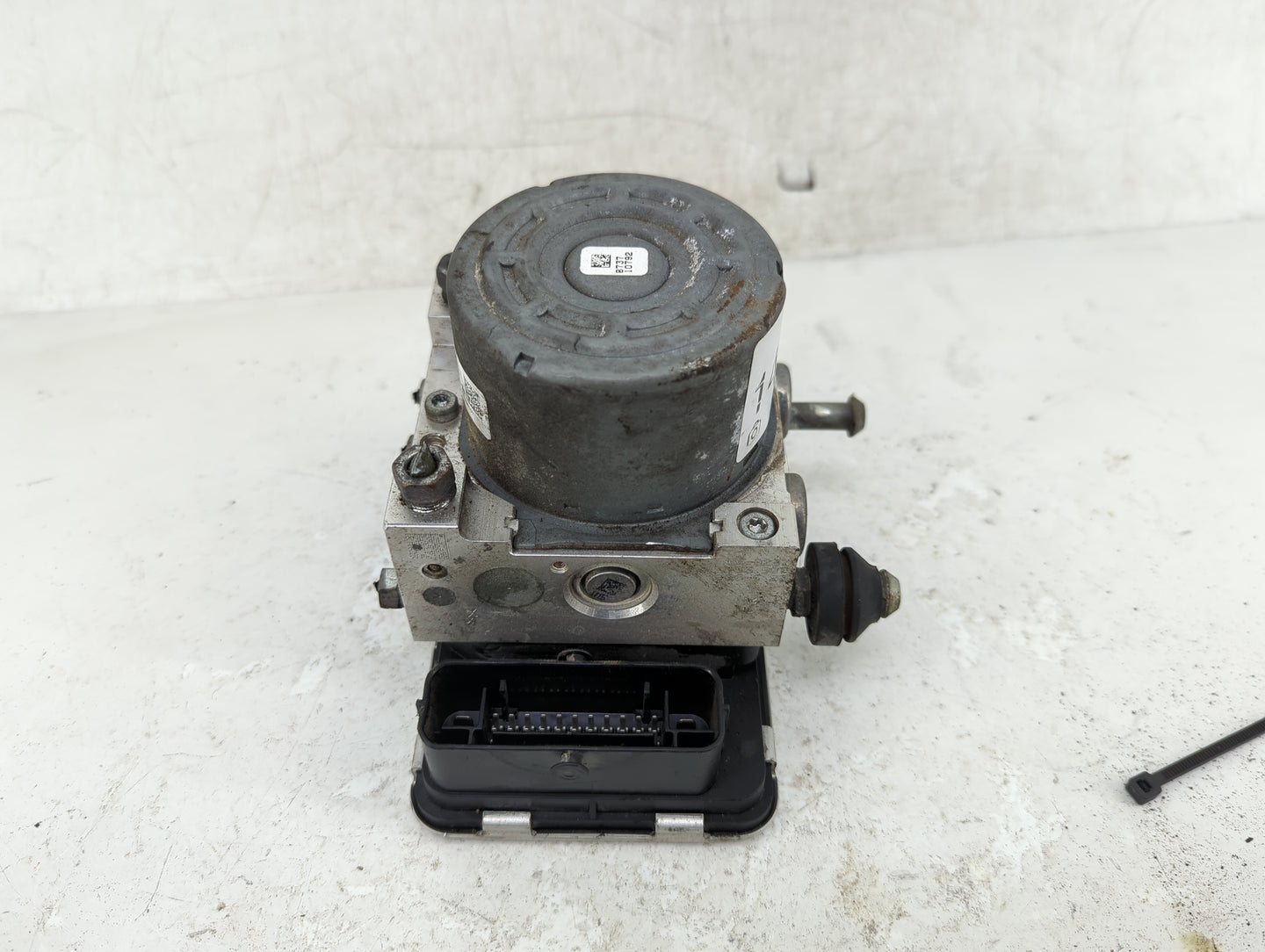 2017-2021 Subaru Impreza ABS Pump Control Module Replacement P/N:27536FL13A 06.2102-5729.4 Fits Fits 2017 2018 2019 2020 202