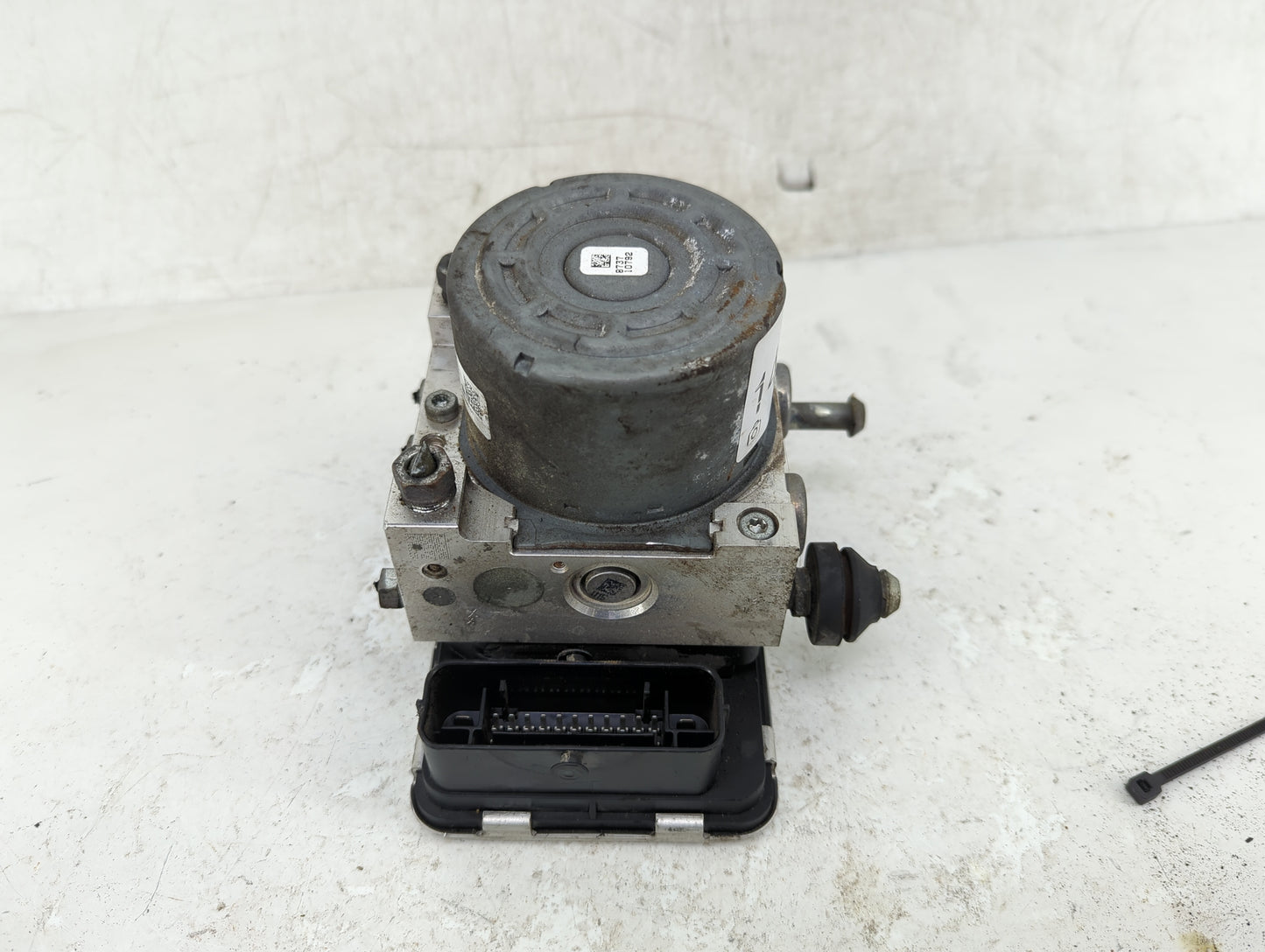 2017-2021 Subaru Impreza ABS Pump Control Module Replacement P/N:27536FL13A 06.2102-5729.4 Fits Fits 2017 2018 2019 2020 202