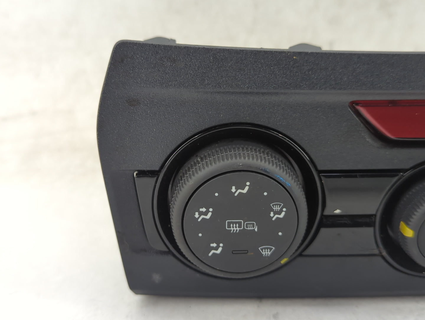2017-2022 Subaru Impreza Climate Control Module Temperature AC/Heater Replacement P/N:72311FL51A AA016783-1342 Fits OEM Used