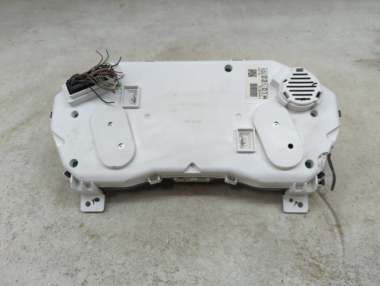2017-2019 Subaru Impreza Instrument Cluster Speedometer Gauges P/N:85003FL01A 0437102 Miles: Fits Fits 2017 2018 2019 OEM Us