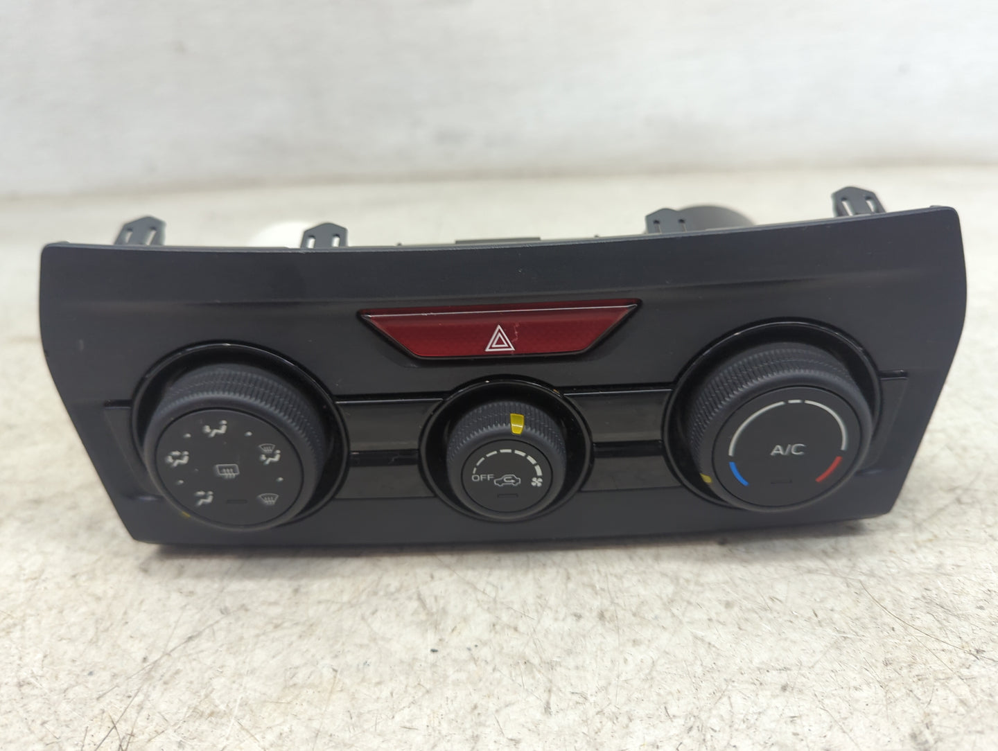 2017-2022 Subaru Impreza Climate Control Module Temperature AC/Heater Replacement P/N:72311FL50A AA016783-1322 Fits OEM Used