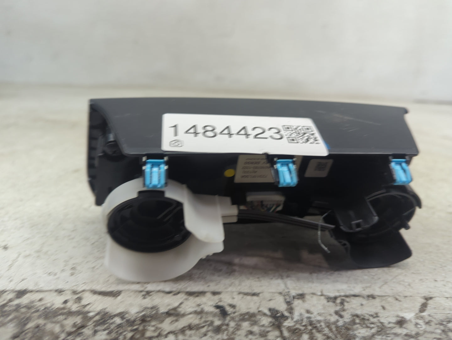 2017-2022 Subaru Impreza Climate Control Module Temperature AC/Heater Replacement P/N:72311FL50A AA016783-1322 Fits OEM Used