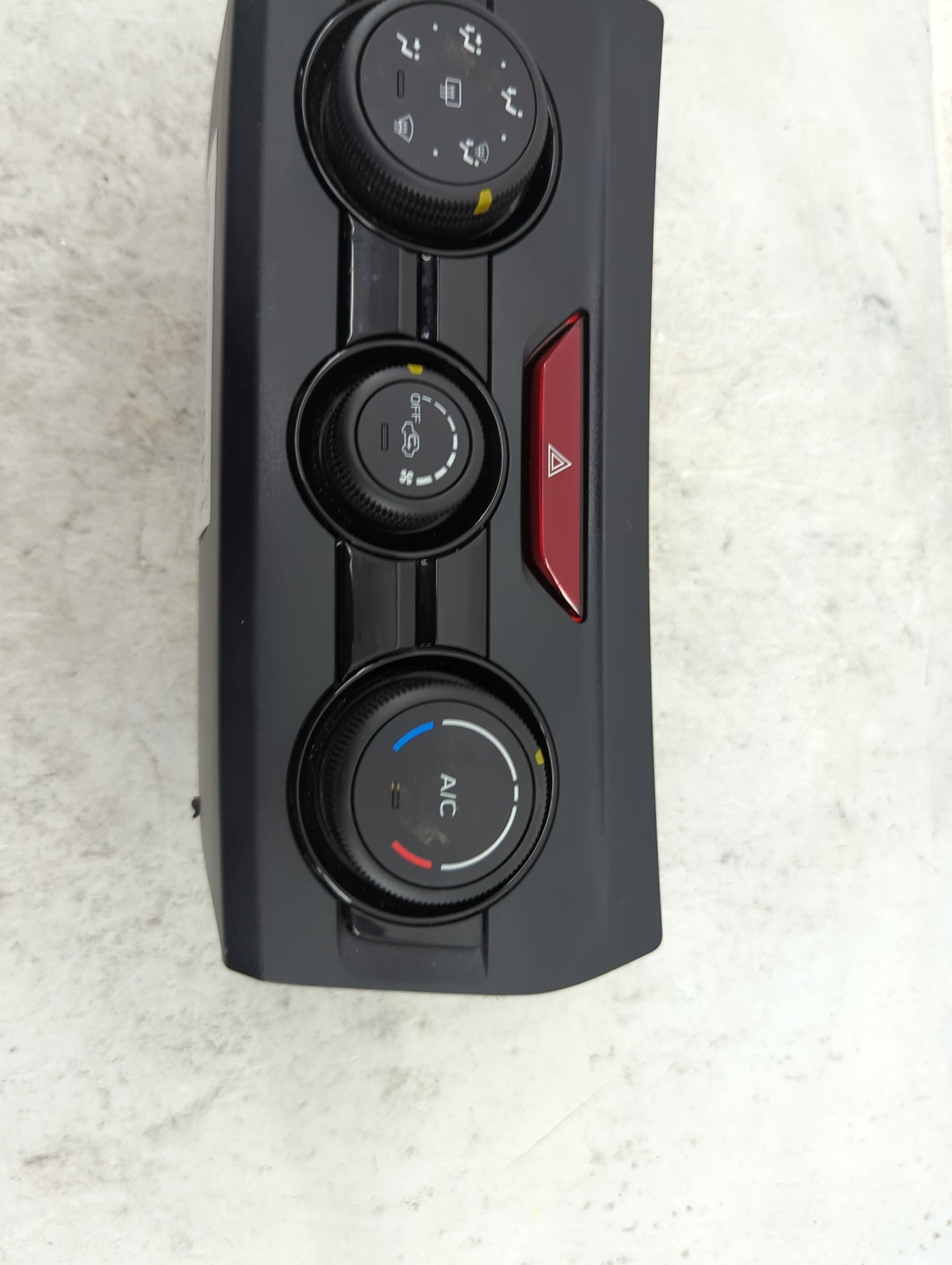2017-2022 Subaru Impreza Climate Control Module Temperature AC/Heater Replacement P/N:72311FL50A AA016783-1322 Fits OEM Used