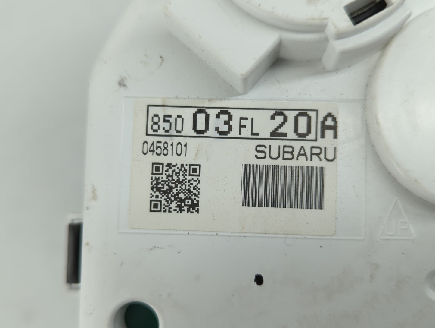 2017-2019 Subaru Impreza Instrument Cluster Speedometer Gauges P/N:85003FL20A Fits Fits 2017 2018 2019 OEM Used Auto Parts -