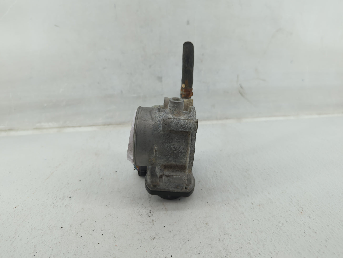 2017-2022 Subaru Impreza Throttle Body P/N:16112AA470 Fits Fits 2017 2018 2019 2020 2021 2022 OEM Used Auto Parts - Oemuseda