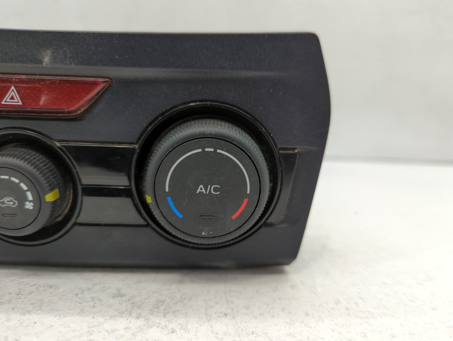 2017-2022 Subaru Impreza Climate Control Module Temperature AC/Heater Replacement P/N:72311FL51A AA016783-1342 Fits OEM Used