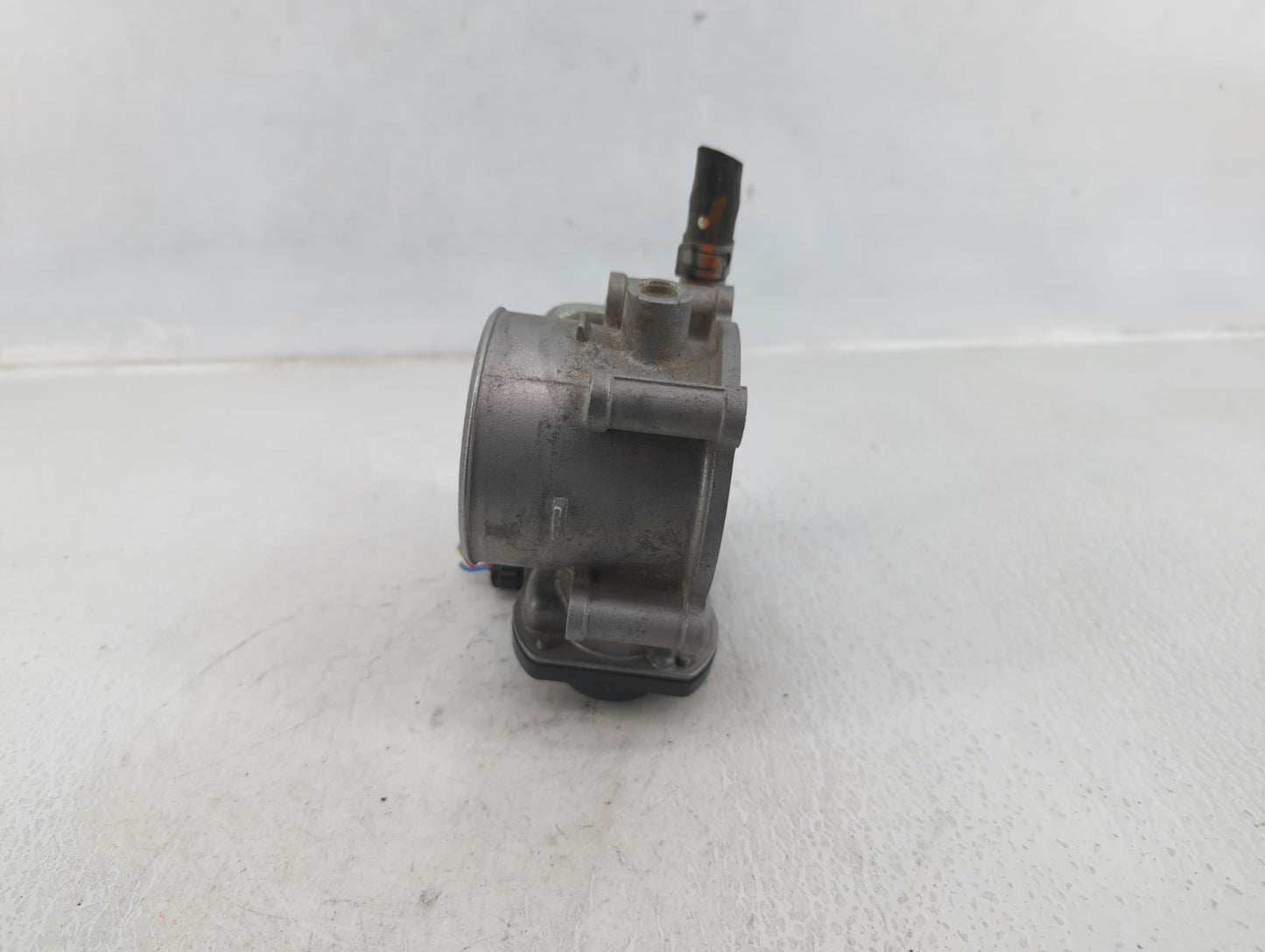 2017-2022 Subaru Impreza Throttle Body P/N:16112AA470 Fits Fits 2017 2018 2019 2020 2021 2022 OEM Used Auto Parts - Oemuseda