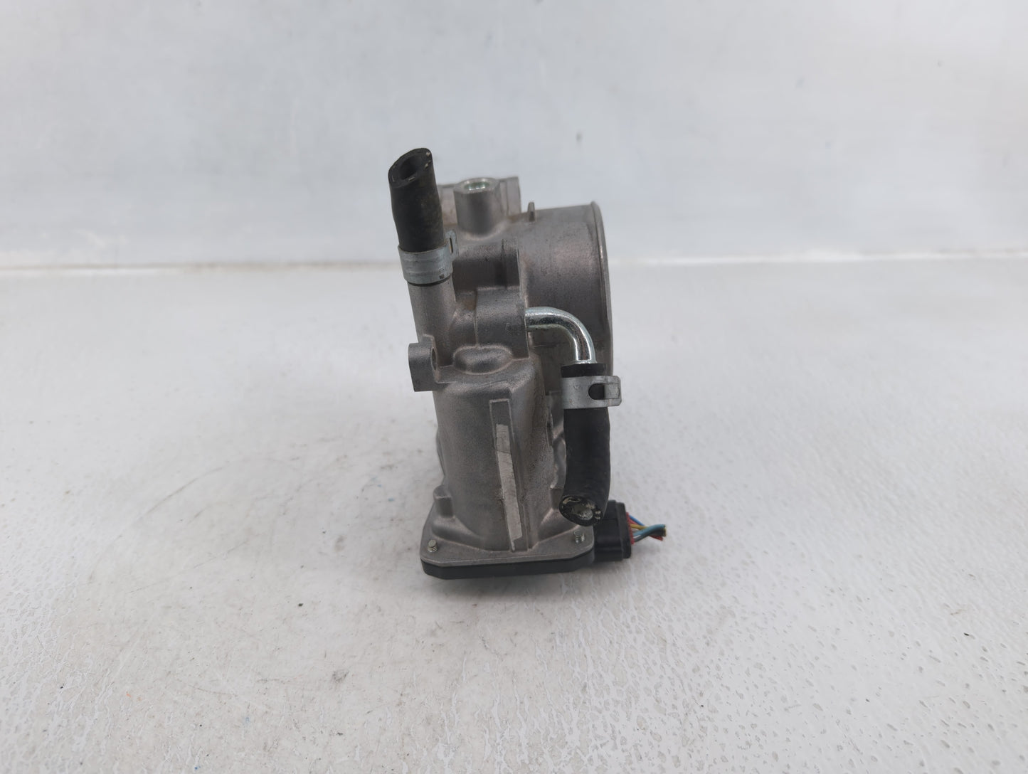 2017-2022 Subaru Impreza Throttle Body P/N:16112AA470 Fits Fits 2017 2018 2019 2020 2021 2022 OEM Used Auto Parts - Oemuseda