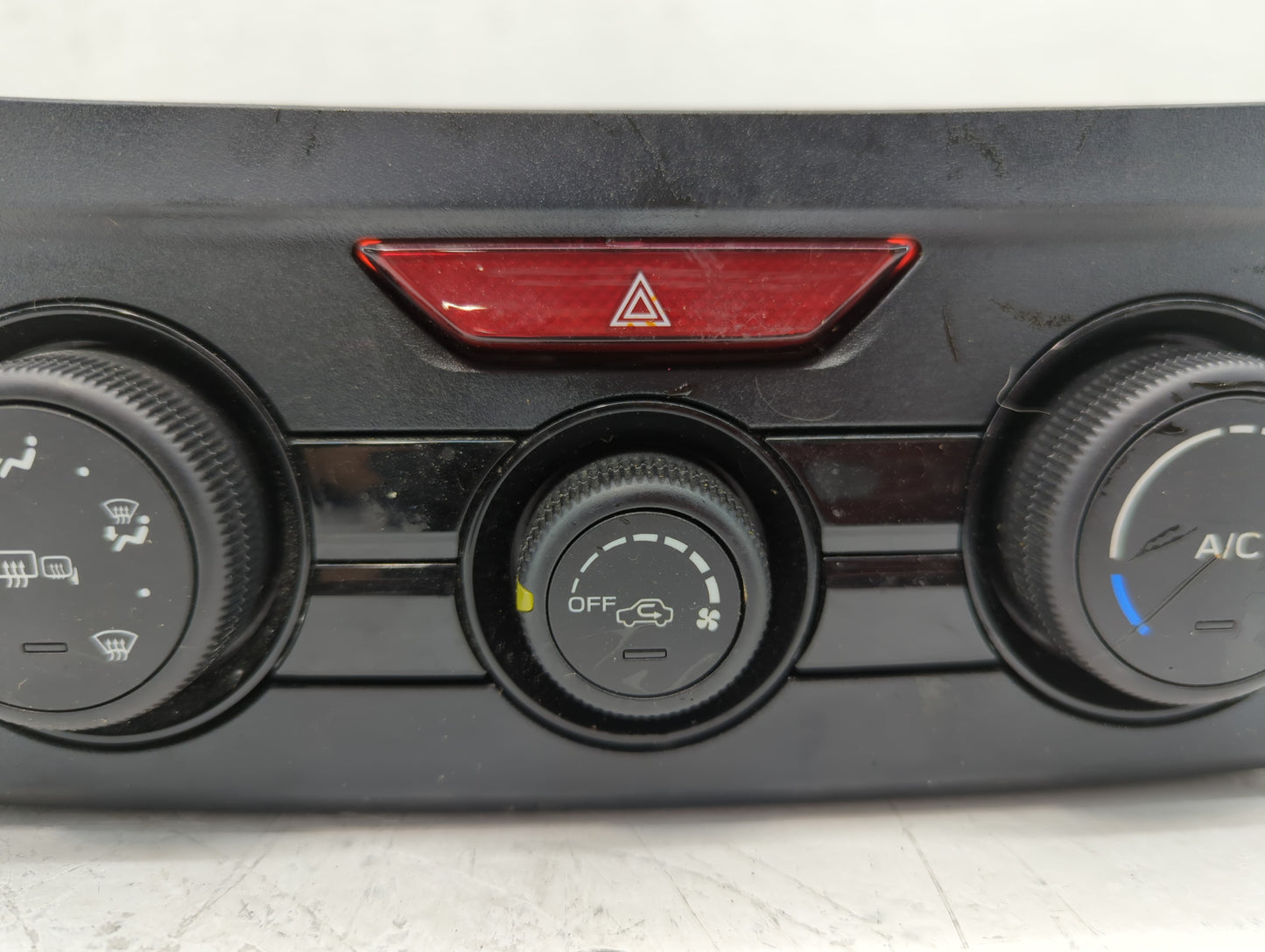 2017-2022 Subaru Impreza Climate Control Module Temperature AC/Heater Replacement P/N:72311FL51A AA016783-1342 Fits OEM Used