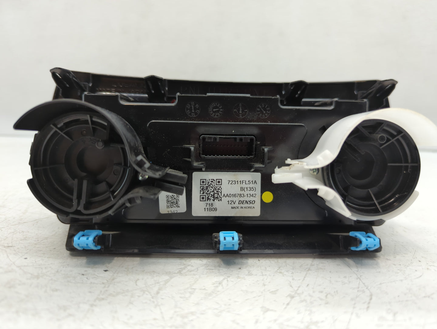 2017-2022 Subaru Impreza Climate Control Module Temperature AC/Heater Replacement P/N:72311FL51A AA016783-1342 Fits OEM Used