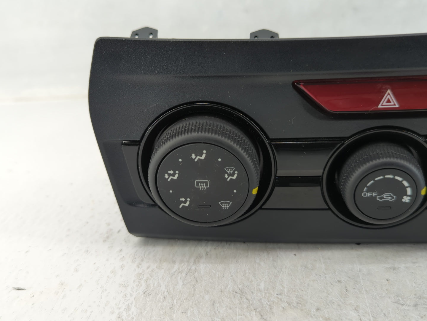 2019 Subaru Impreza Climate Control Module Temperature AC/Heater Replacement P/N:72311FL50A AA016783-1322 Fits OEM Used Auto
