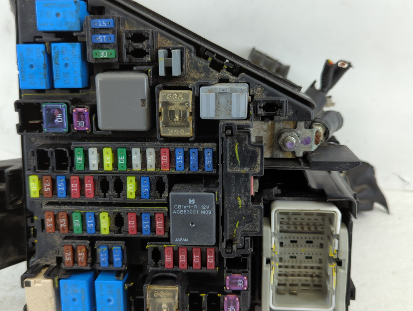 2017-2022 Subaru Impreza Fusebox Fuse Box Panel Relay Module P/N:MB703400B Fits Fits 2017 2018 2019 2020 2021 2022 OEM Used 