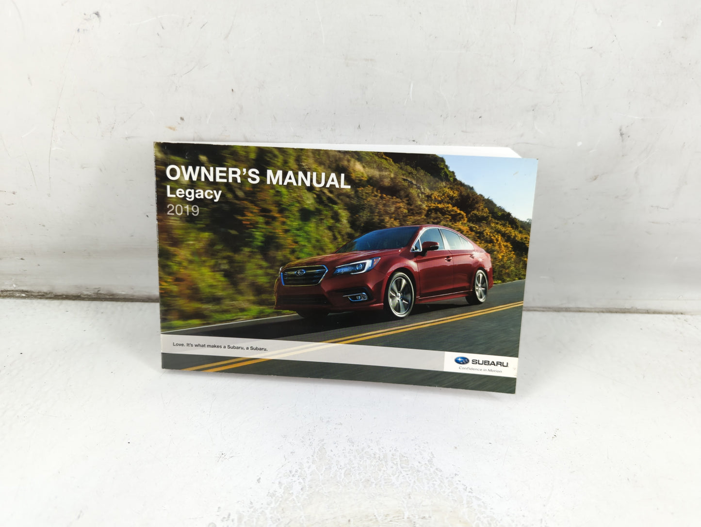 2019 Subaru Legacy Owners Manual Book Guide P/N:A2550BE-A OEM Used Auto Parts - Oemusedautoparts1.com