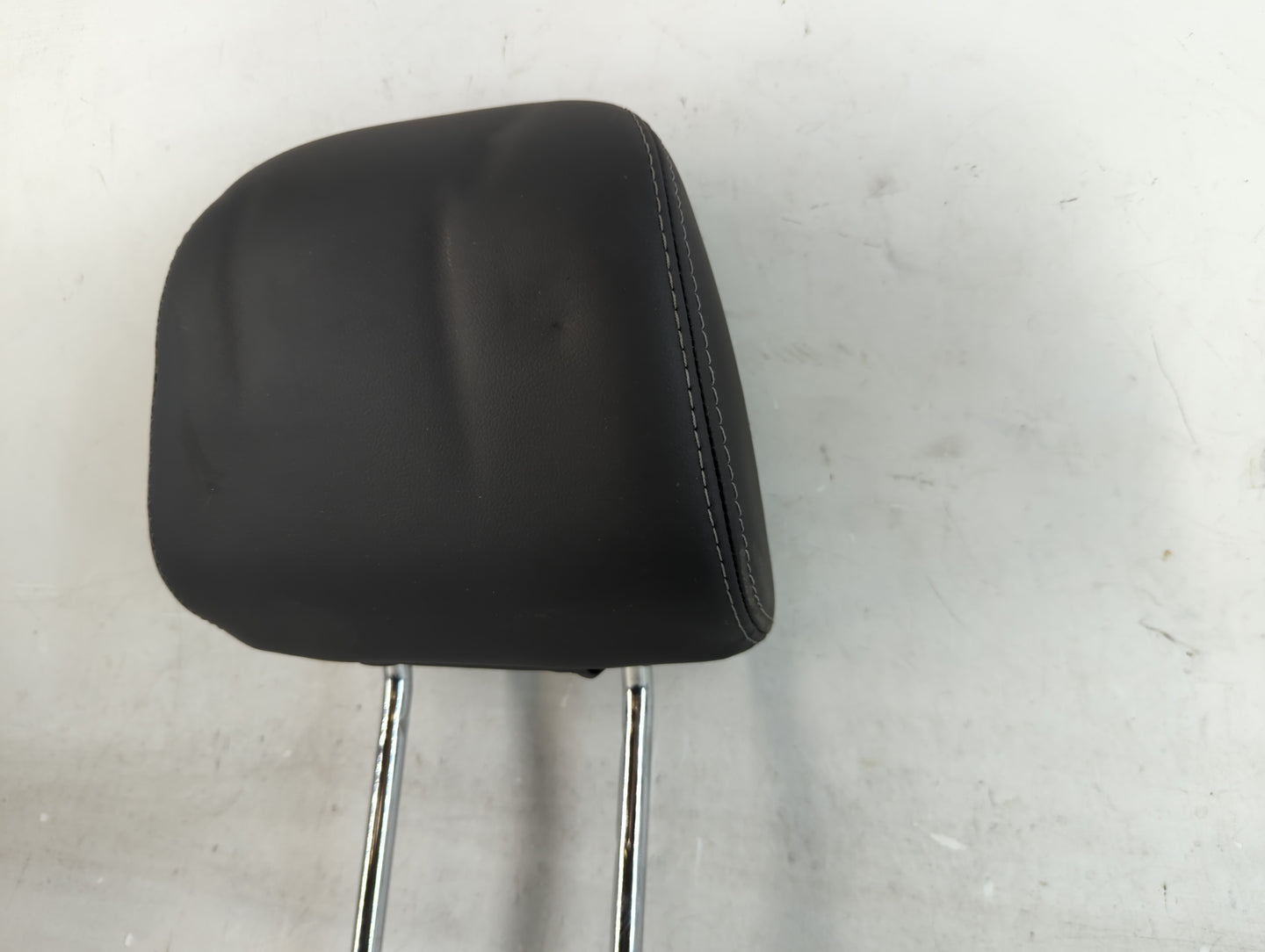 2015-2019 Subaru Legacy Headrest Head Rest Front Driver Passenger Seat Fits Fits 2015 2016 2017 2018 2019 OEM Used Auto Part