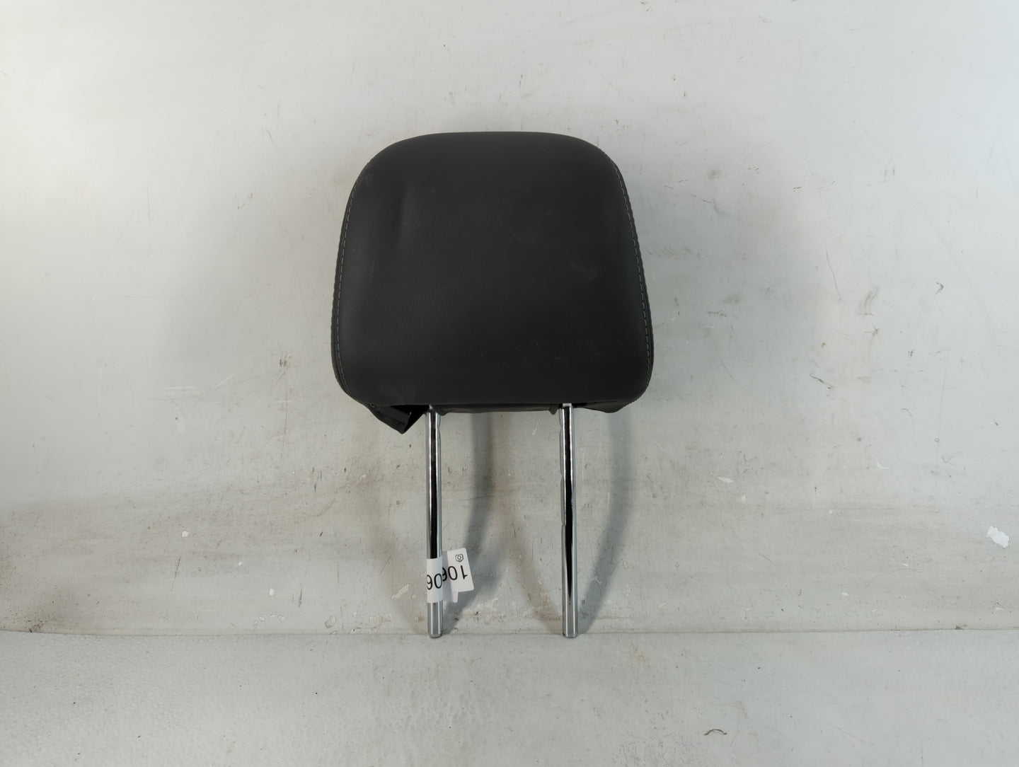 2015-2019 Subaru Legacy Headrest Head Rest Front Driver Passenger Seat Fits Fits 2015 2016 2017 2018 2019 OEM Used Auto Part
