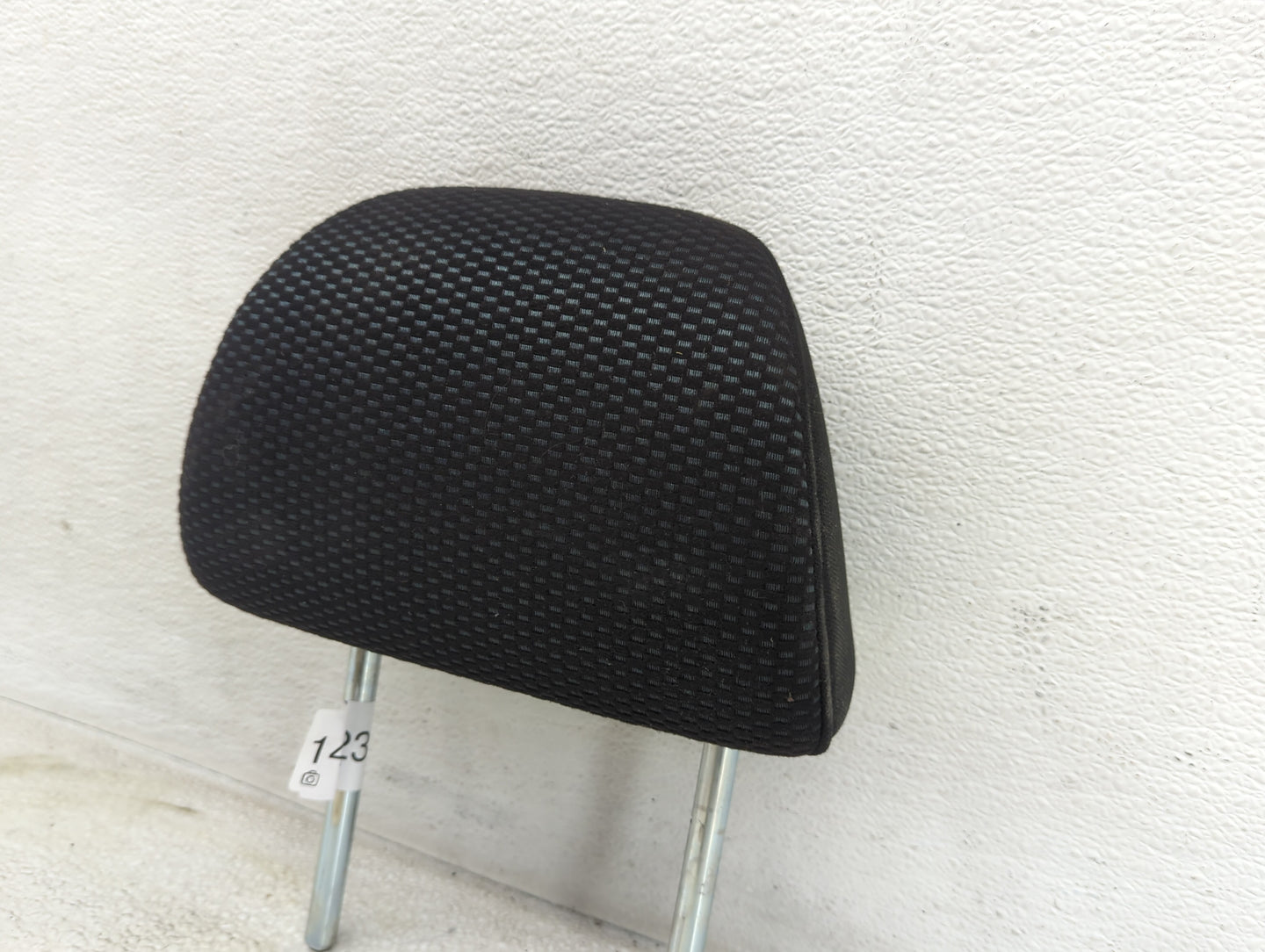 2019 Subaru Legacy Headrest Head Rest Rear Center Seat Fits OEM Used Auto Parts - Oemusedautoparts1.com