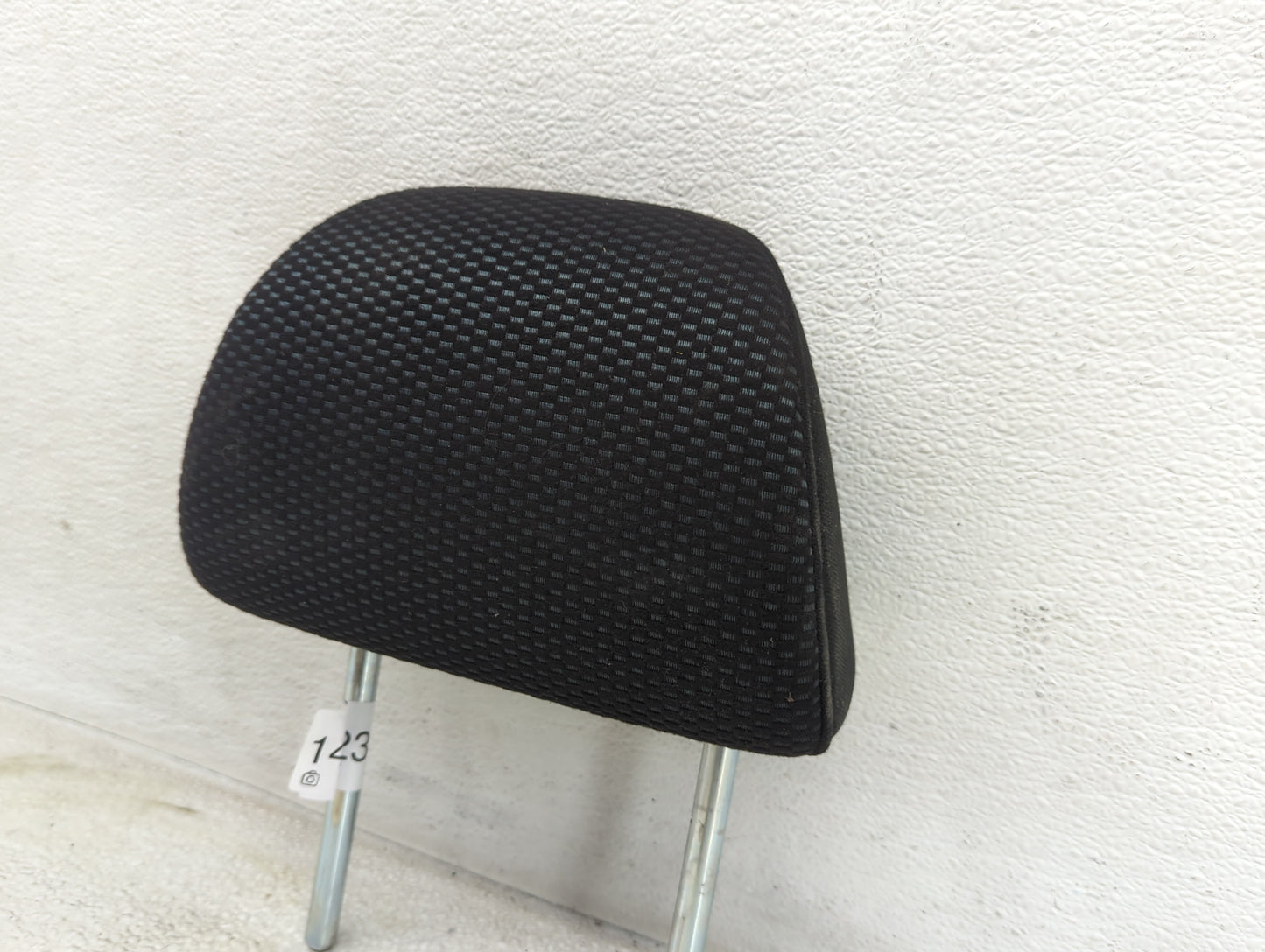 2019 Subaru Legacy Headrest Head Rest Rear Center Seat Fits OEM Used Auto Parts - Oemusedautoparts1.com