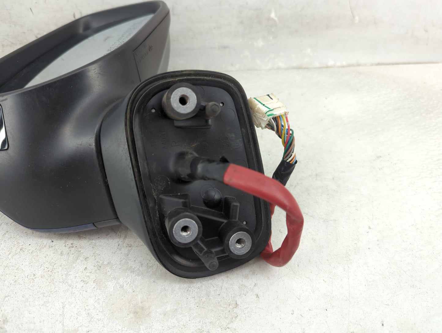 2018-2019 Subaru Legacy Passenger Side View Mirror - Right Door Mirror OEM Used - Oemusedautoparts1.com