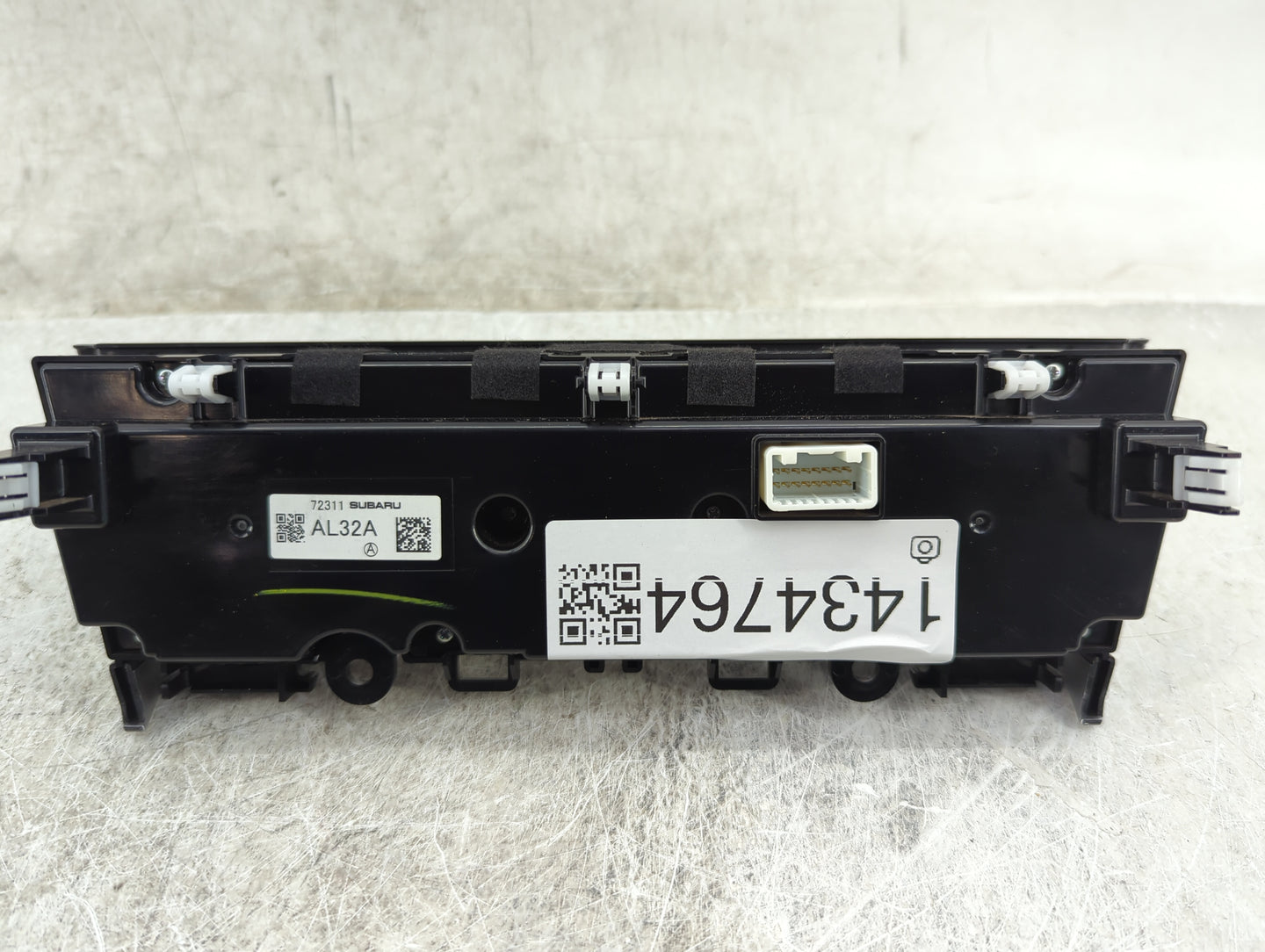 2018-2019 Subaru Legacy Climate Control Module Temperature AC/Heater Replacement P/N:72311 AL32A Fits Fits 2018 2019 OEM Use