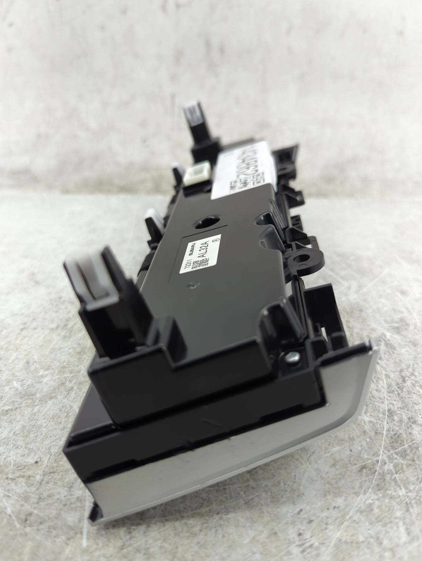 2018-2019 Subaru Legacy Climate Control Module Temperature AC/Heater Replacement P/N:72311 AL32A Fits Fits 2018 2019 OEM Use