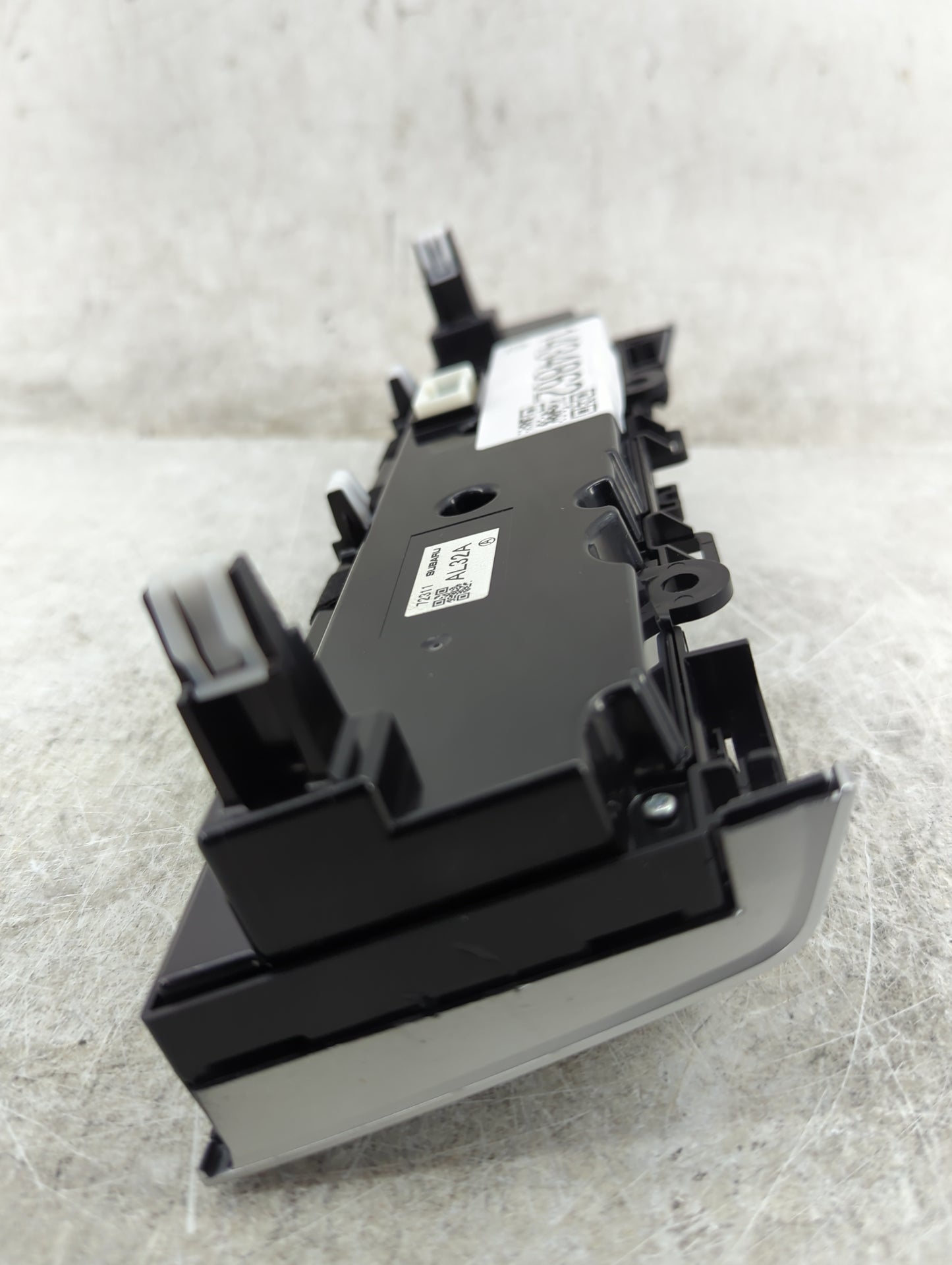 2018-2019 Subaru Legacy Climate Control Module Temperature AC/Heater Replacement P/N:72311 AL32A Fits Fits 2018 2019 OEM Use