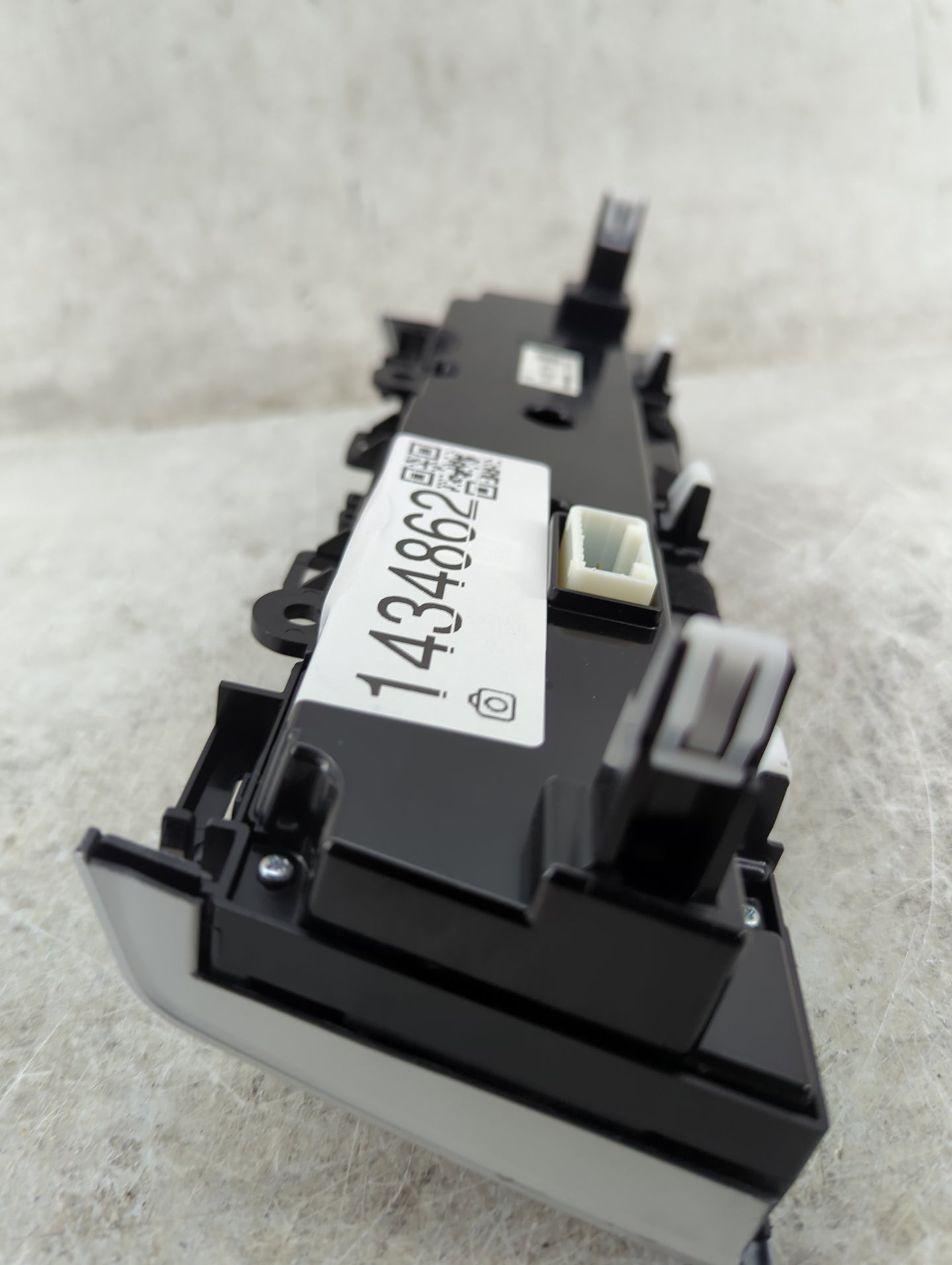 2018-2019 Subaru Legacy Climate Control Module Temperature AC/Heater Replacement P/N:72311 AL32A Fits Fits 2018 2019 OEM Use