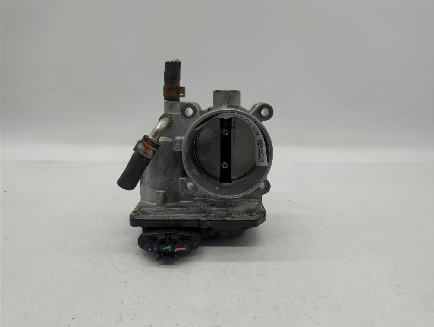 2013-2019 Subaru Legacy Throttle Body P/N:16112AA38A Fits Fits 2013 2014 2015 2016 2017 2018 2019 OEM Used Auto Parts - Oemu