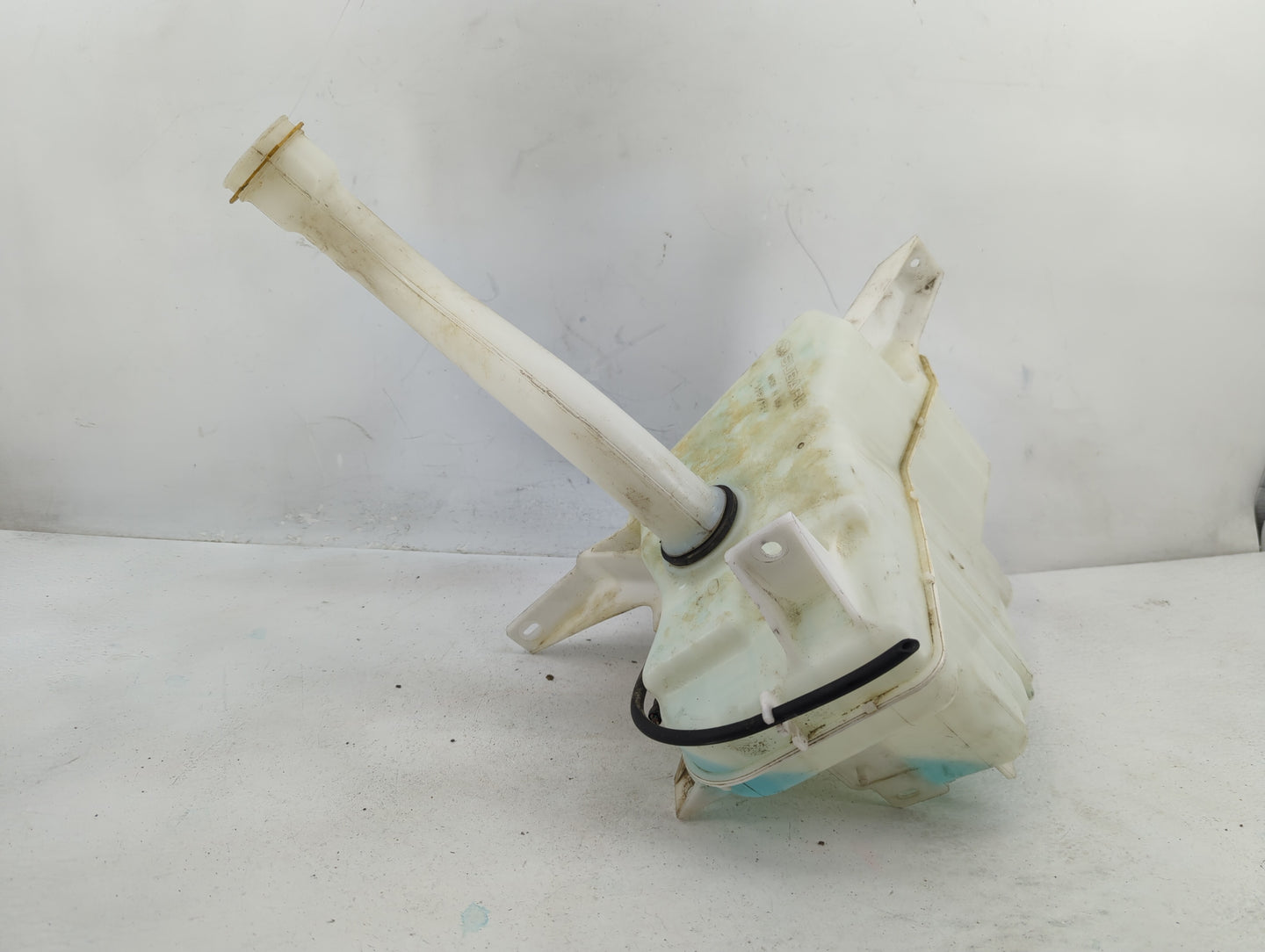 2019 Subaru Outback Windshield Washer Fluid Reservoir Bottle Oem - Oemusedautoparts1.com