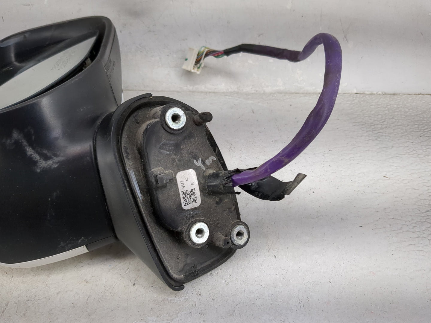 2019 Subaru Outback Passenger Side View Mirror - Right Door Mirror OEM Used - Oemusedautoparts1.com