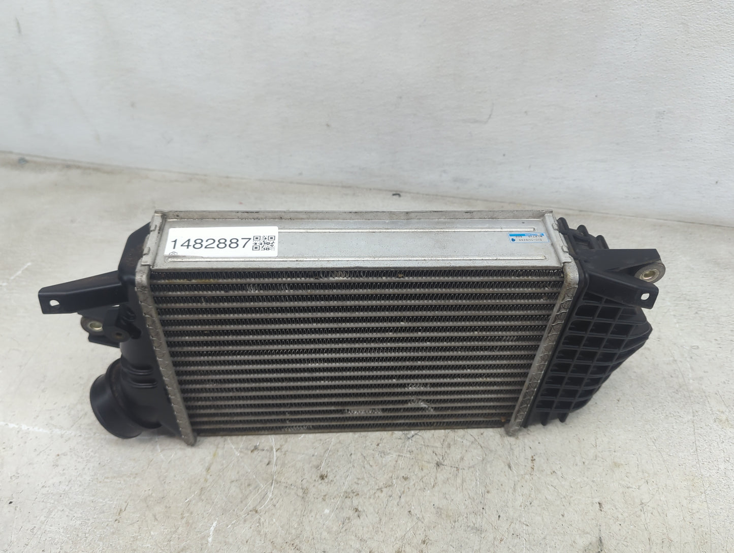 2015-2021 Subaru Wrx Turbo Intercooler 1482887 - Oemusedautoparts1.com