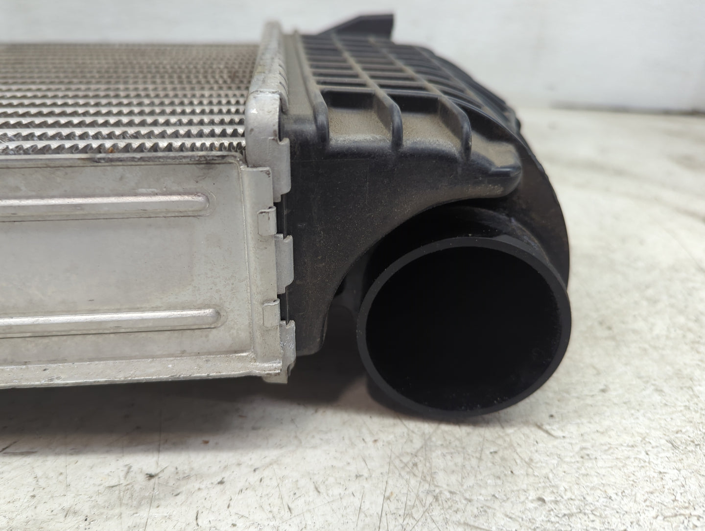 2015-2021 Subaru Wrx Turbo Intercooler 1483911 - Oemusedautoparts1.com