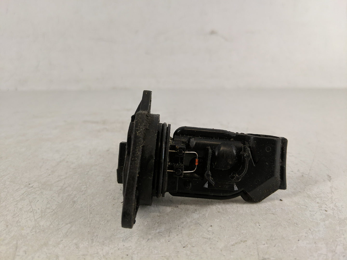 Subaru Xv Mass Air Flow Meter Maf - Oemusedautoparts1.com
