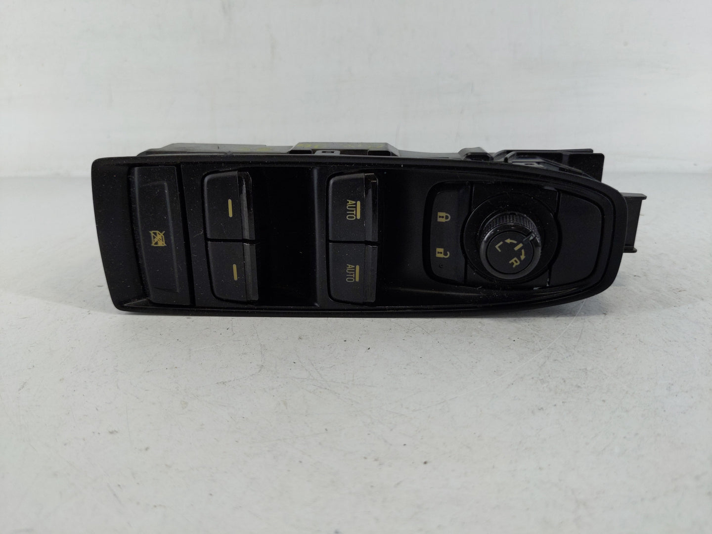 2019 Subaru Xv Master Power Window Switch Replacement Driver Side Left P/N:83071FL130 Fits OEM Used Auto Parts - Oemusedauto