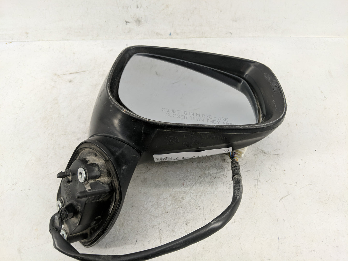 2019 Subaru Xv Side Mirror Replacement Passenger Right View Door Mirror P/N:E13049689 Fits OEM Used Auto Parts - Oemusedauto
