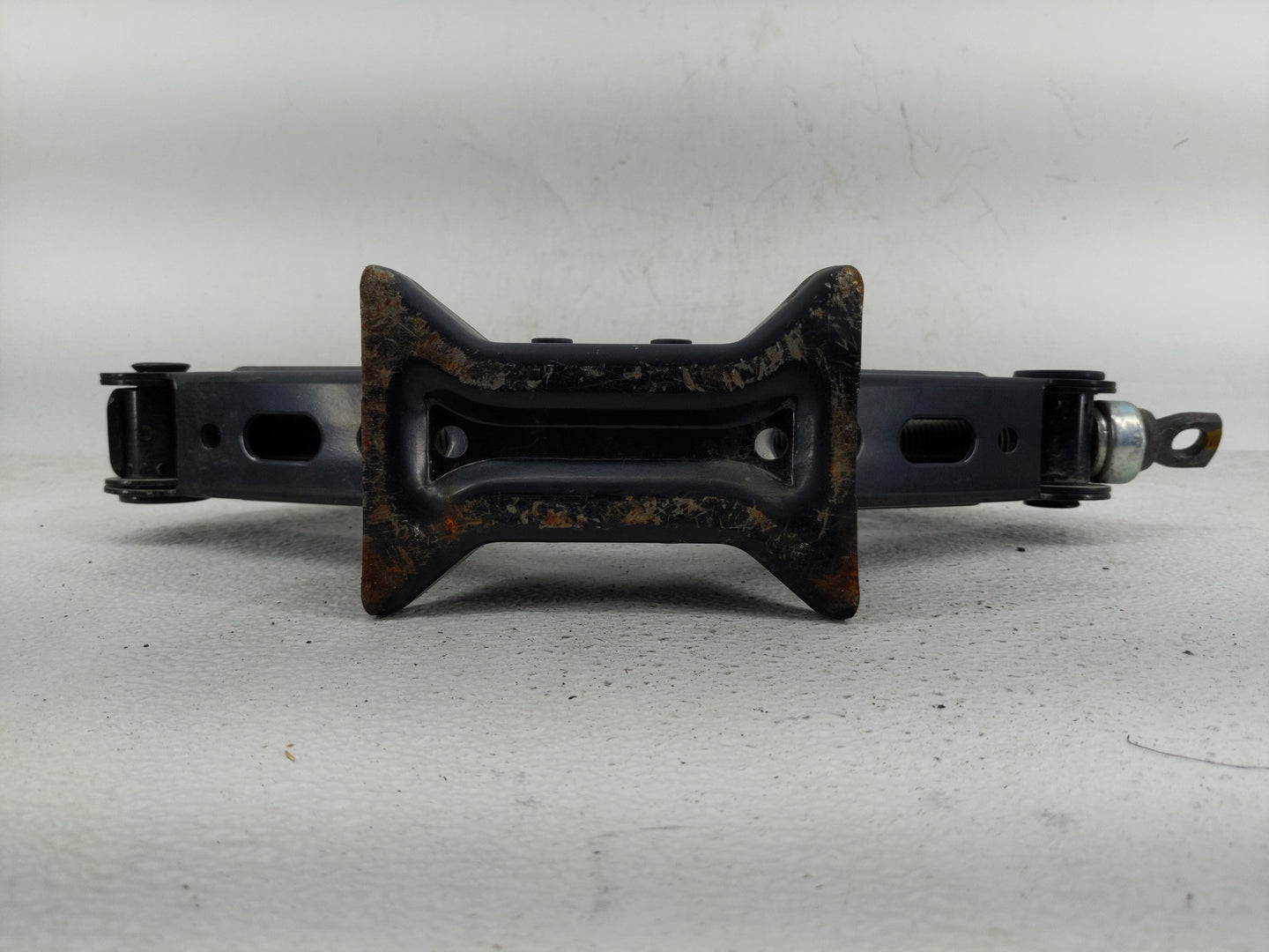 2019 Subaru Xv Spare Scissor Car Jack - Oemusedautoparts1.com