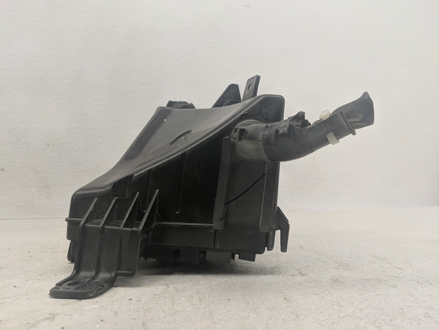 2019 Subaru Xv Fusebox Fuse Box Panel Relay Module Fits OEM Used Auto Parts - Oemusedautoparts1.com