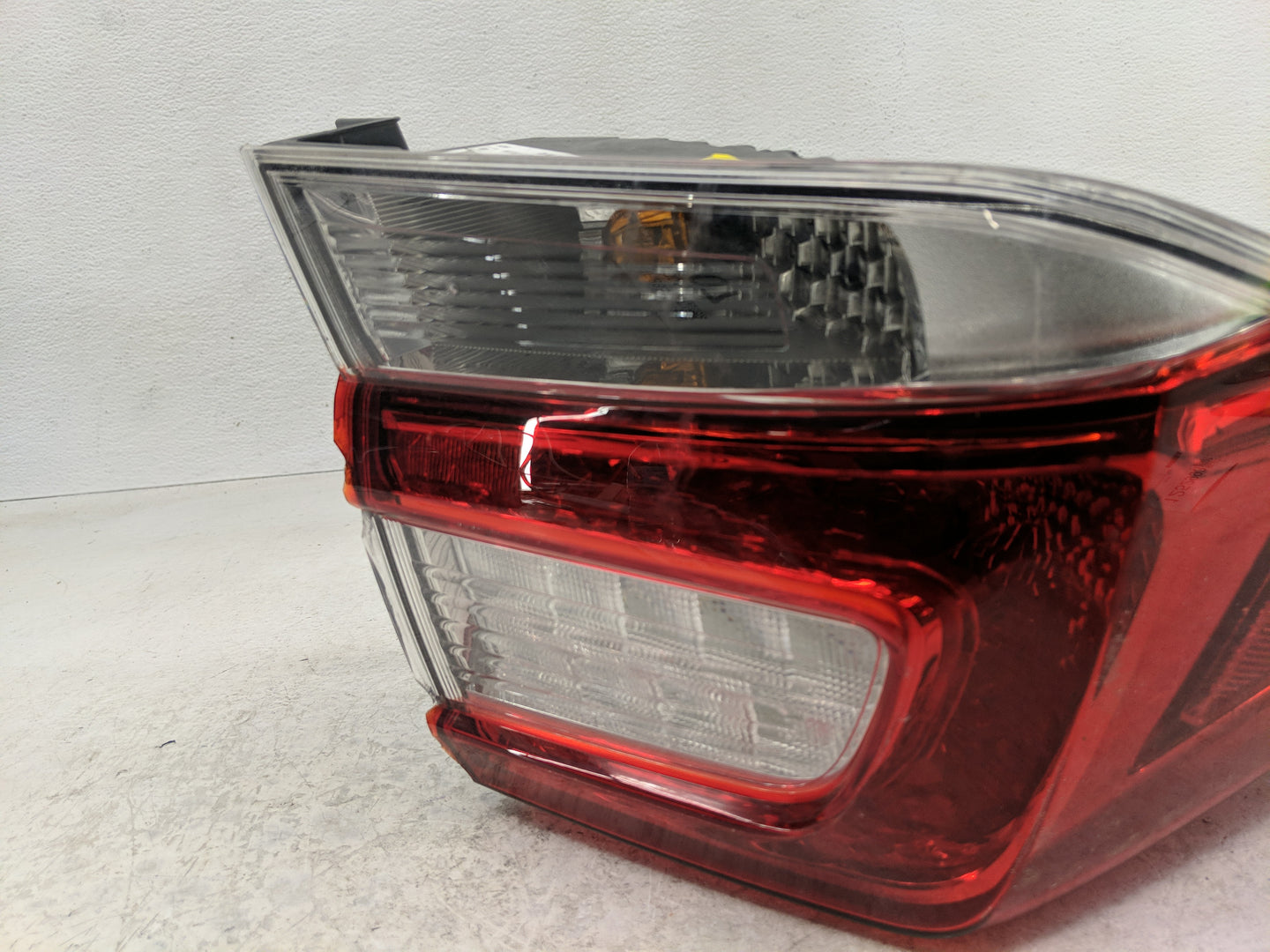 2019 Subaru Xv Tail Light Assembly Driver Left OEM P/N:84201-FL030 Fits OEM Used Auto Parts - Oemusedautoparts1.com