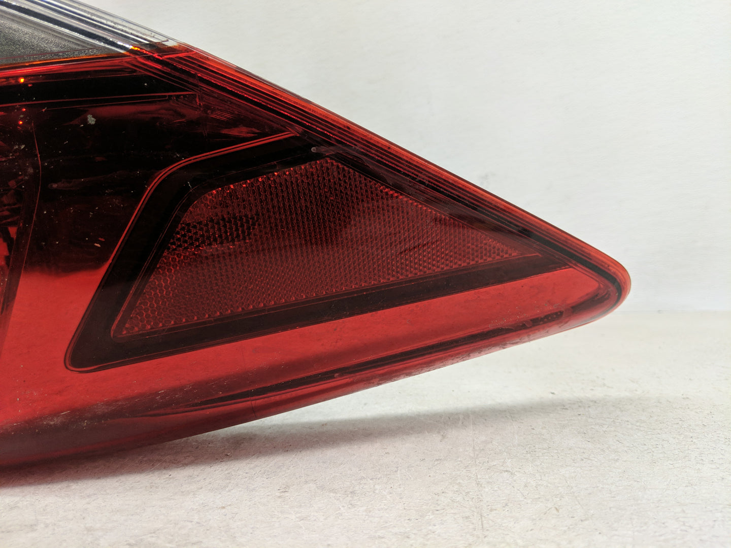 2019 Subaru Xv Tail Light Assembly Driver Left OEM P/N:84201-FL030 Fits OEM Used Auto Parts - Oemusedautoparts1.com