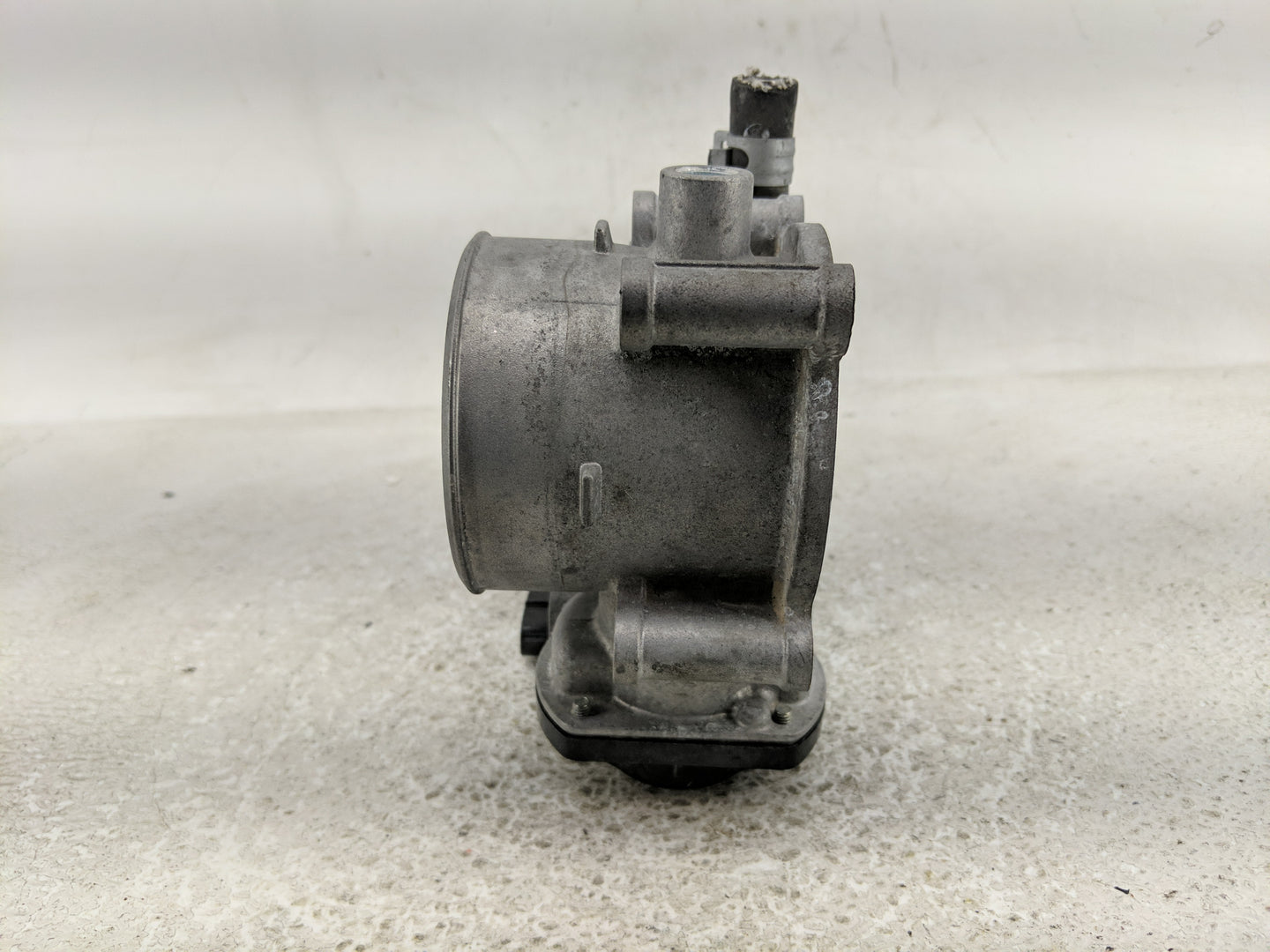2019 Subaru Xv Throttle Body P/N:2010 00195 16112AA470 Fits Fits 2017 2018 2020 2021 2022 OEM Used Auto Parts - Oemusedautop