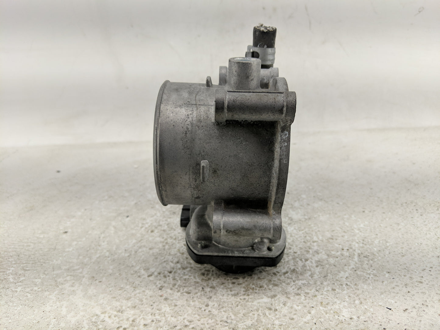 2019 Subaru Xv Throttle Body P/N:2010 00195 16112AA470 Fits Fits 2017 2018 2020 2021 2022 OEM Used Auto Parts - Oemusedautop
