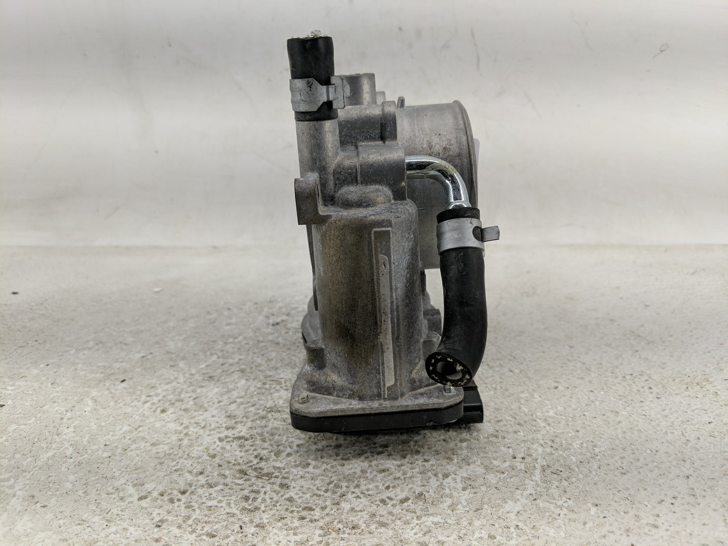2019 Subaru Xv Throttle Body P/N:2010 00195 16112AA470 Fits Fits 2017 2018 2020 2021 2022 OEM Used Auto Parts - Oemusedautop