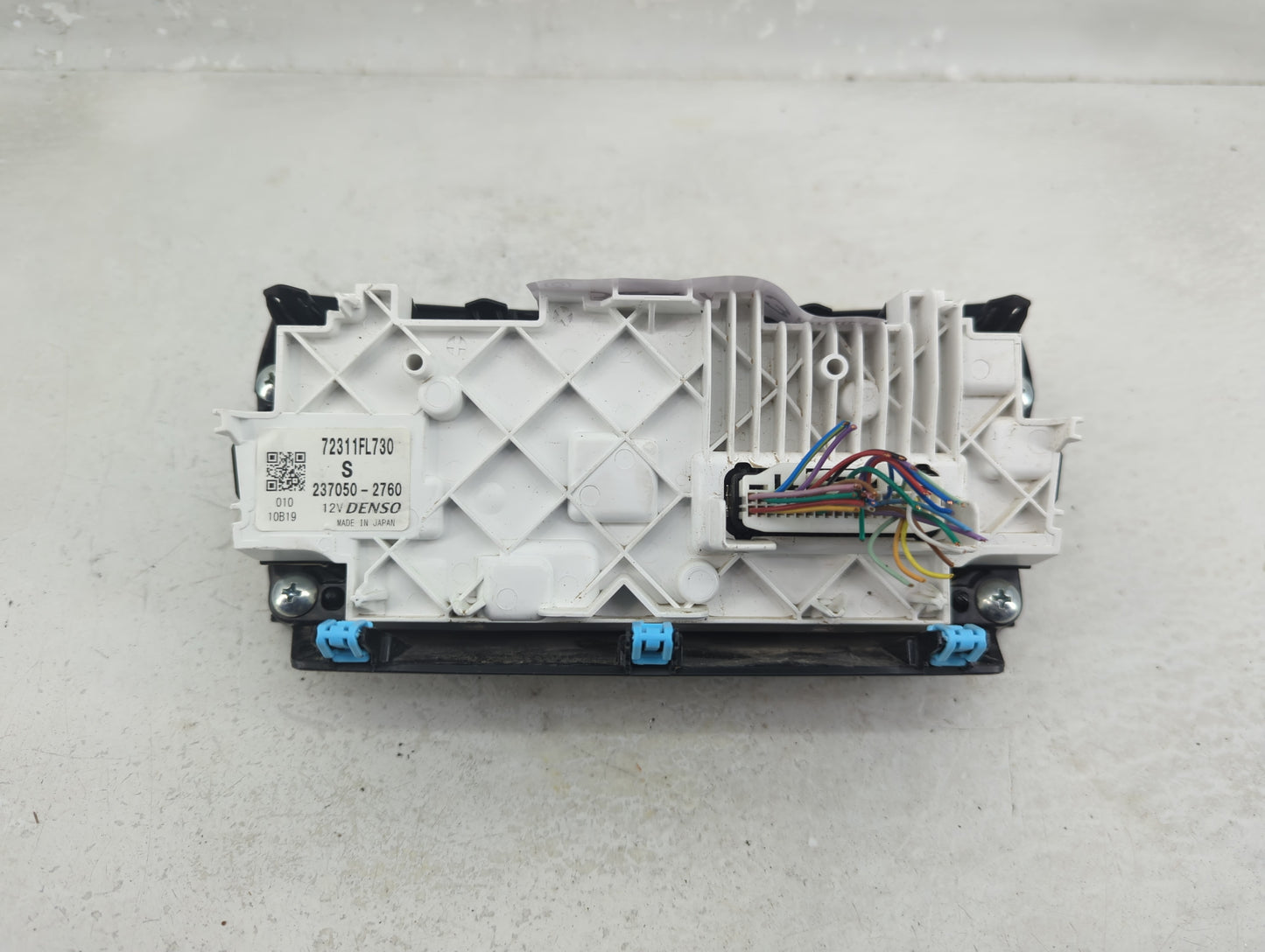 2019 Subaru Xv Climate Control Module Temperature AC/Heater Replacement P/N:72311FL730 Fits OEM Used Auto Parts - Oemusedaut