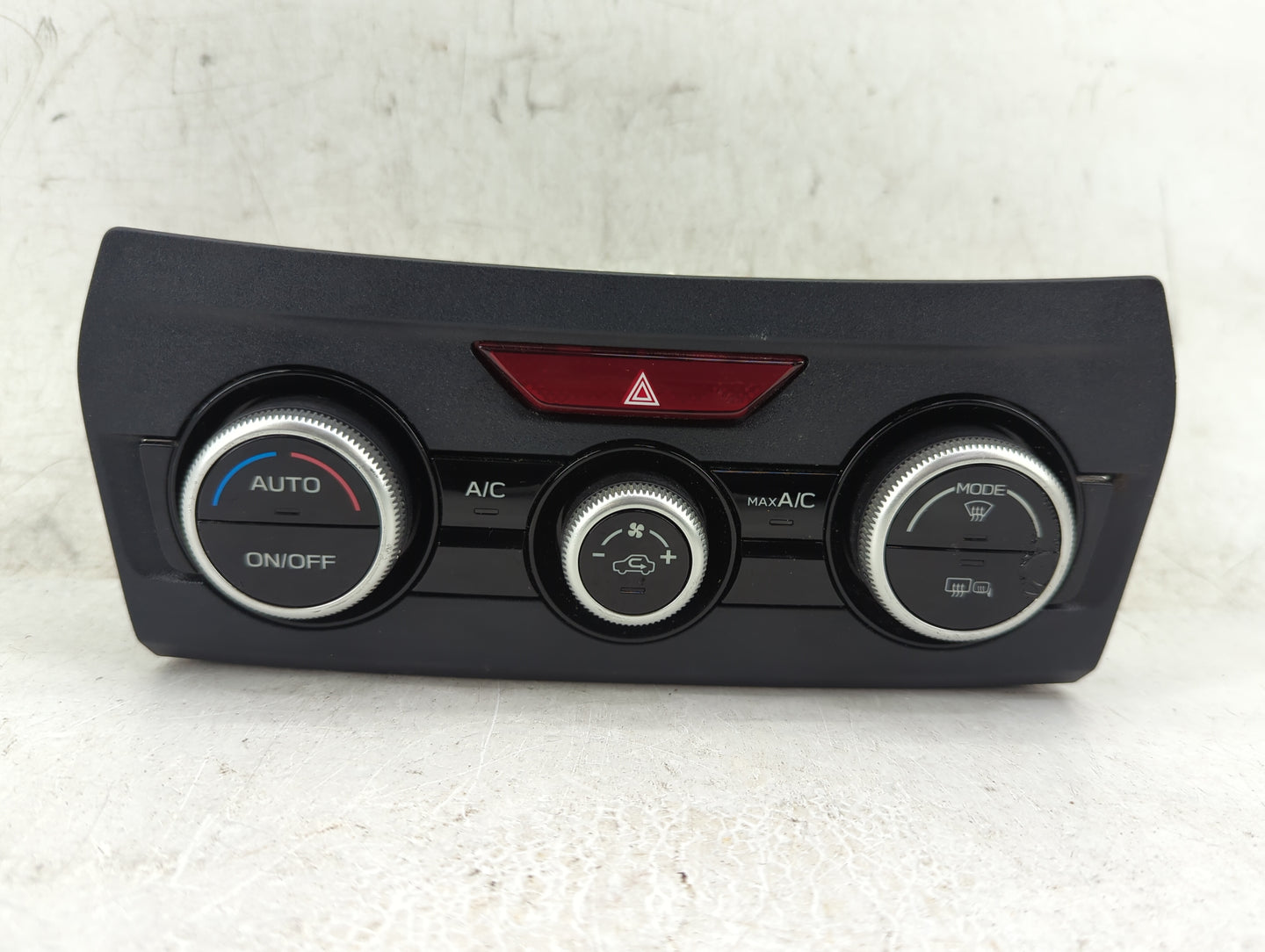 2019 Subaru Xv Climate Control Module Temperature AC/Heater Replacement P/N:237050-2760 72311FL730 Fits OEM Used Auto Parts 
