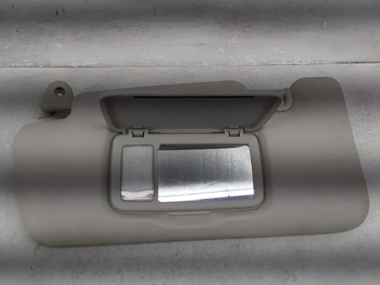 2019 Subaru Xv Sun Visor Shade Replacement Passenger Right Mirror Fits Fits 2021 2022 OEM Used Auto Parts - Oemusedautoparts