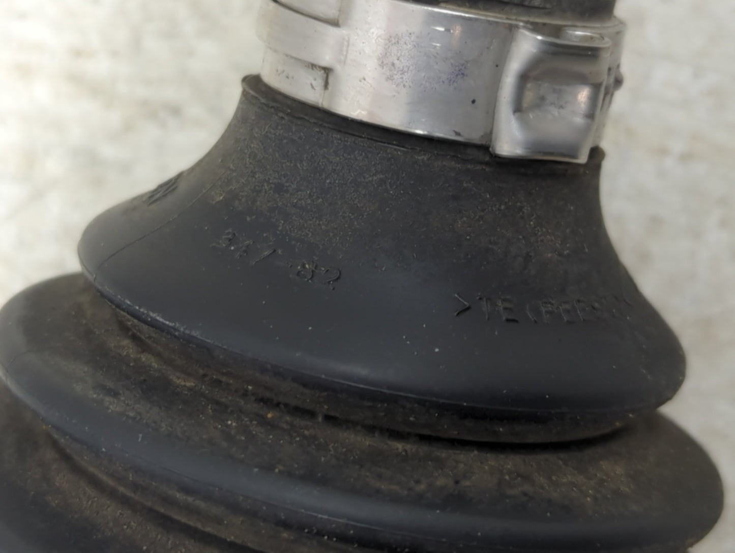 Subaru Xv Axle Shaft Front Passenger Cv C/v - Oemusedautoparts1.com